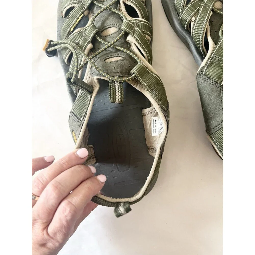 KEEN Newport H2 Mens Size 14 Green Waterproof Sports Sandals Hiking Fishing Shoe